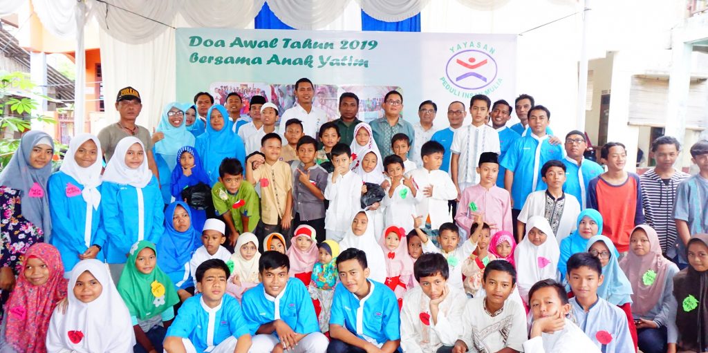 Doa Akhir Tahun Bersama Anak Yatim, Kades Ujungtebu Apresiasi Kehadiran Mendes PDT dan Bupati Serang